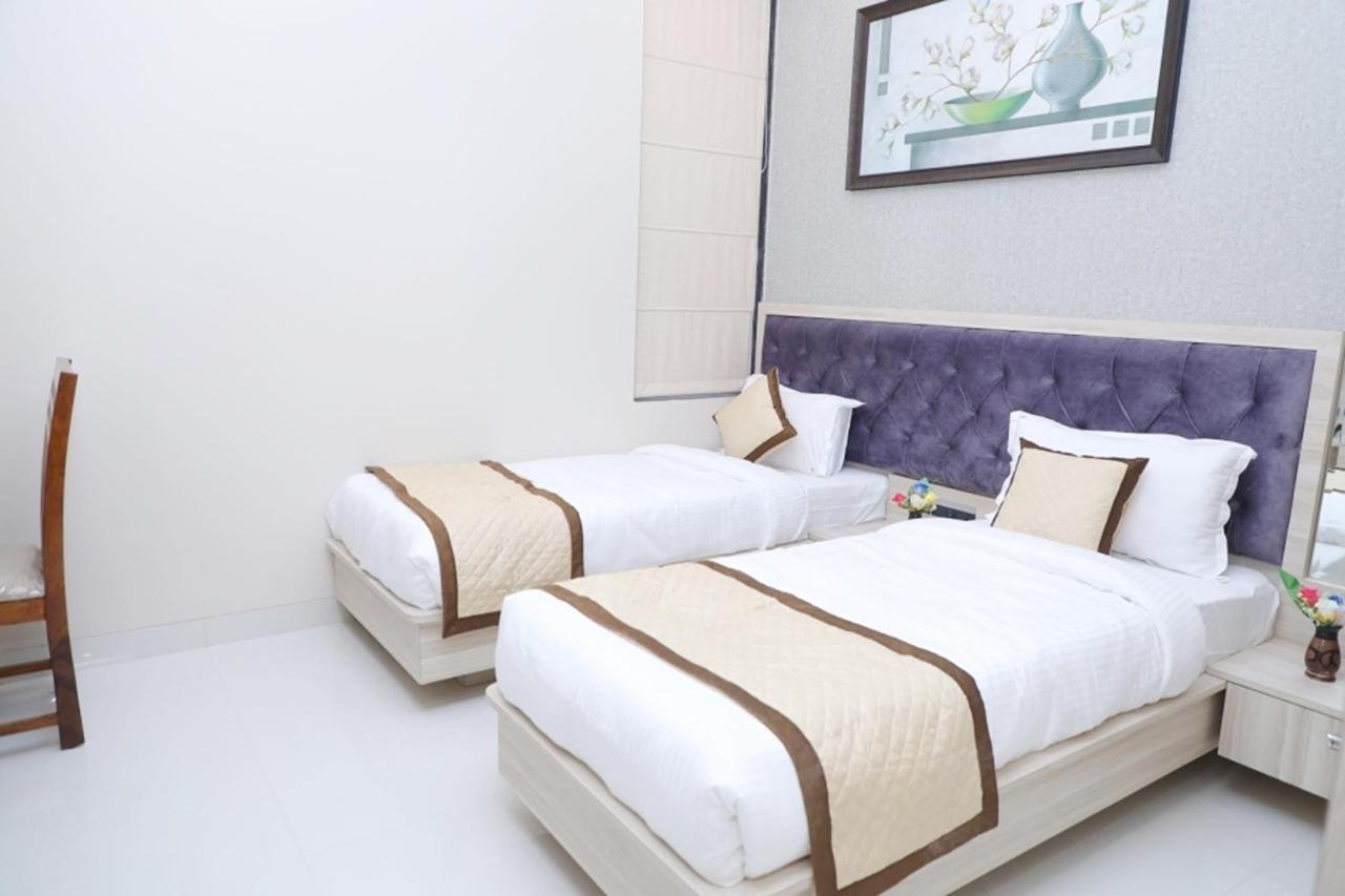 Pine Regency - Aravali'S Peak View Hotel Удайпур Екстериор снимка